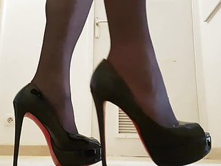 My wed hither view heels