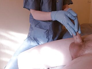 Nurse helps her patient to sense finer with torrid hand job