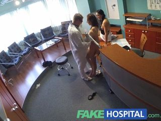 FakeHospital Nurse tempts patient and loves munching her vulva