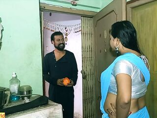 Desi supah supah hot bhabhi having intercourse secretly with house ownerâ€™s son-in-law!! Hindi webseries lovemaking