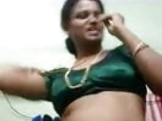 Hot aunty selfe